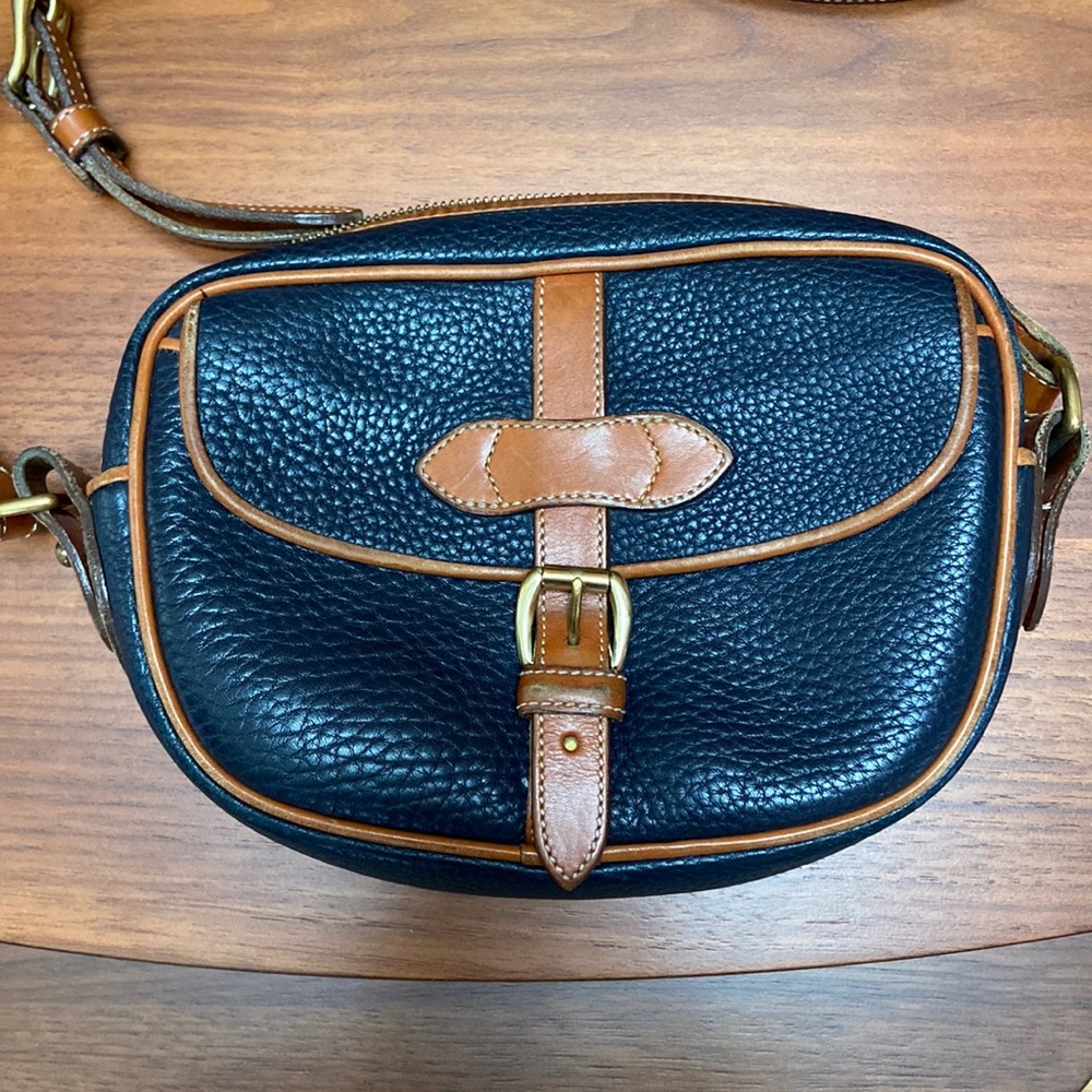 Vintage Dooney & Bourke Crossbody